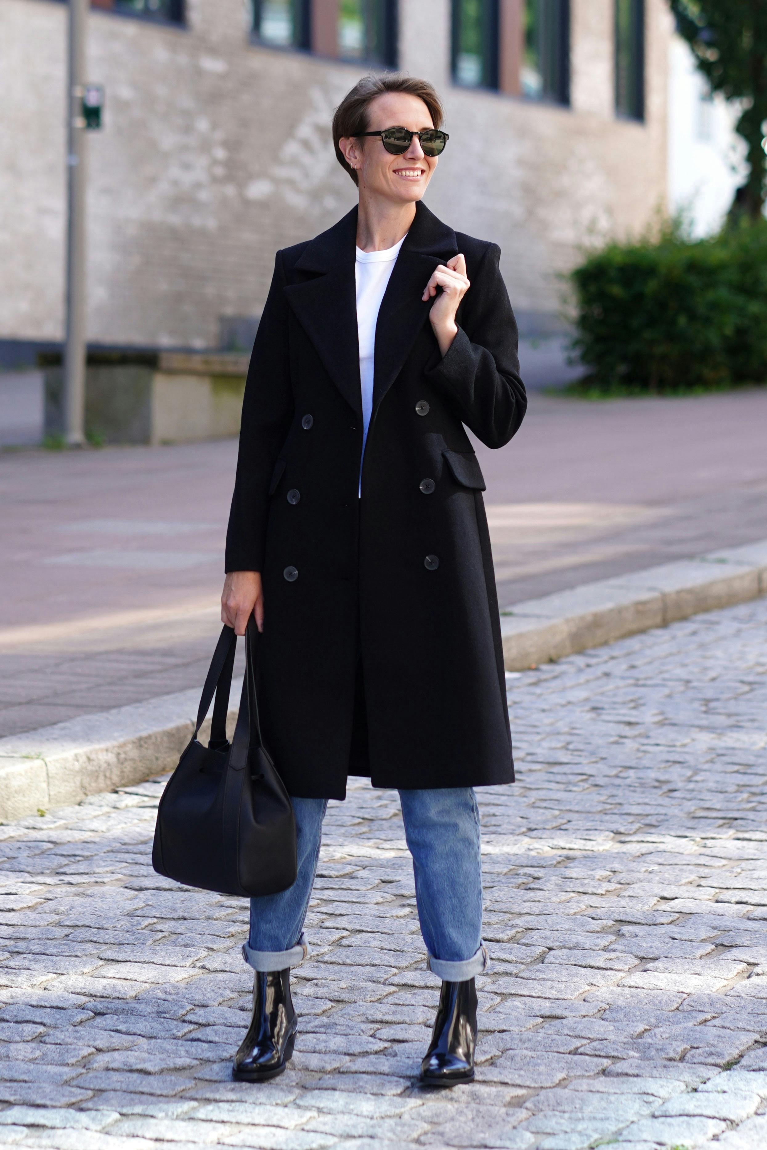 Thora lapel coat