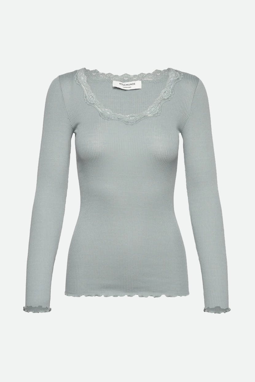 Babette silk t-shirt w/lace