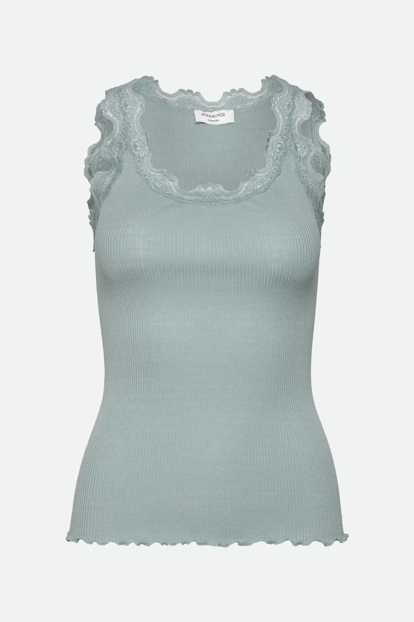 Babette silk top w/lace