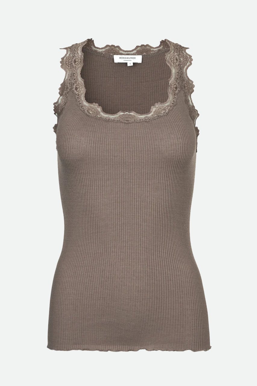 Babette silk top w/lace