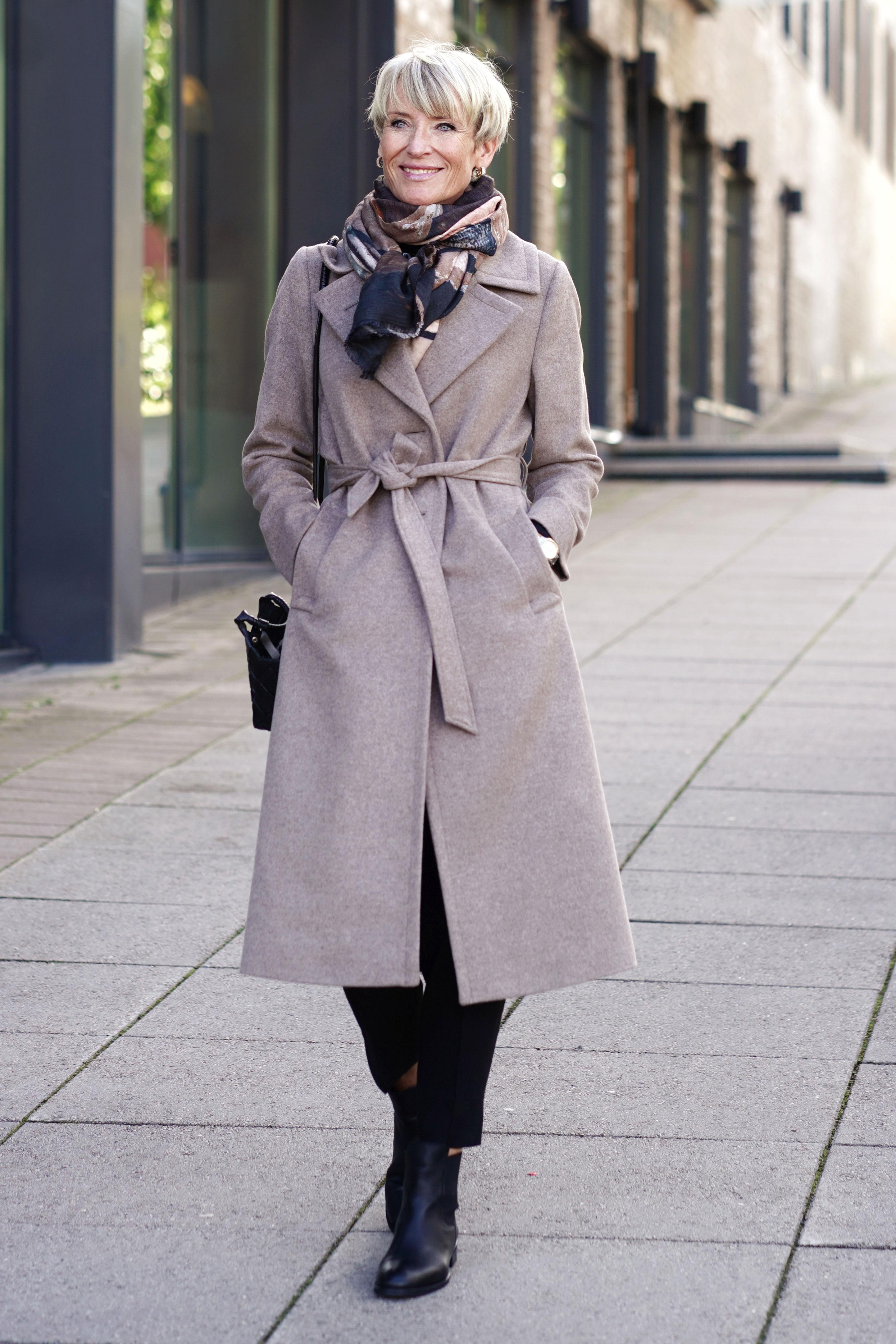 Cashmere Coat With Clareta belt Long